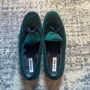 Steve Madden B Way Green Slip-on Loafers Size 12